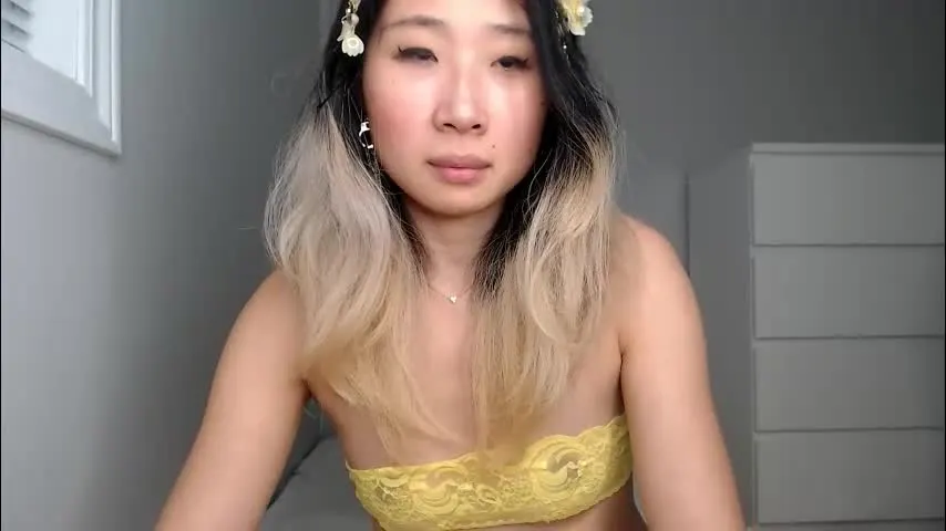 jiwooe — 💕💕 Can do anal and dp in private (pvt on, minimum 5 min) | #asian #anal #natural #bigpussylips #daddy