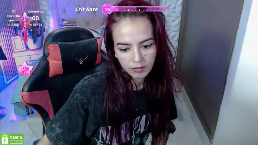 lia_cr1 — GOAL: Show panties [93 tokens remaining] Welcome to my room! #petite #skinny #smalltits #milf #new