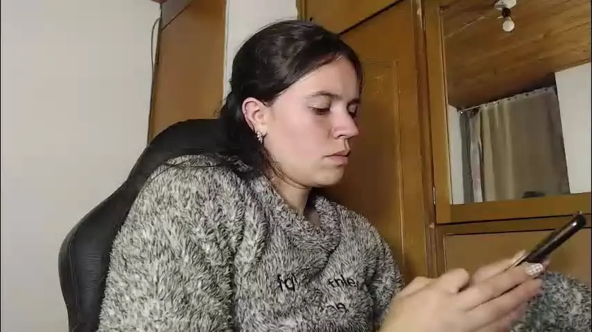 noreen_ — EAT PUSSY #skinny #daddysgirl #latina #teen #cute [499 tokens remaining]