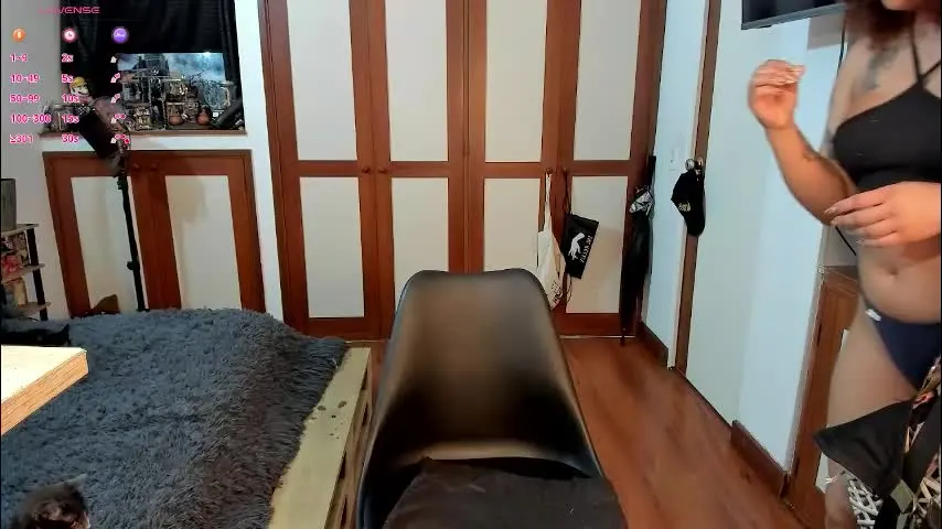 aleja1234lo — GOAL: SQUIRT [1439 tokens remaining] Welcome to my room! #ebony #latina #squirt #bigboobs #teen