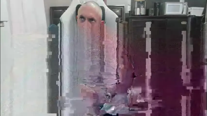 hornygringo123 — lets have a quickie #c2c #mature #daddy #exhibitionist #dadbod