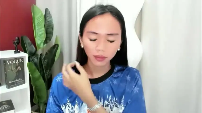 kimberly_tart — no one cares bcz im ugly show some love naked 115tkns #asian #pinay #anal #atm #young [3535 tokens remaining]