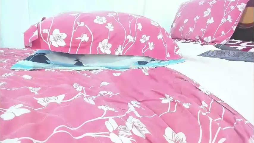 lissa_petitee — be my hero [437 tokens left] #squirt #machine #anal #petite #domi