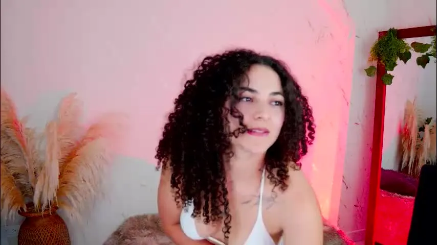 merida_bell18 — ✨ Honors the goddess ✨ // #goddess #bigass #natural #mistress #latina [0 tokens remaining]