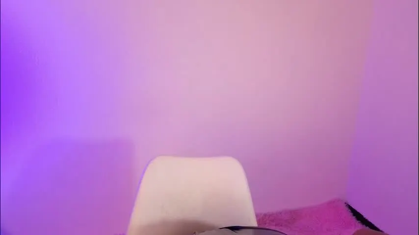 nova_swan — HAPPY DAY! PVT IS OPEN | #ebony #bigboobs #bigtits #latina #smoke |