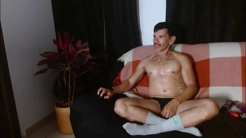 sweetday_19 — Hey, can i be your daddy? - Multi Goal: Eat my load [600 tokens left] #latino #bigcock #bigass #hairy #mature