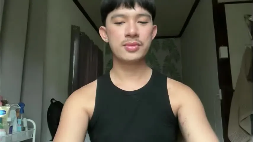 sweetguy102103 — MY CUM IS READY FOR YOU!!! #asian #18 #new #bigcock #cute [500 tokens remaining]