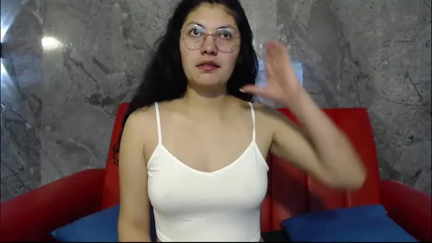 vainilla_cam — GOAL: sexy dance+naked [8 tokens remaining] Welcome to my room! #feet #natural #cute #slim #lush #lovense #naked #natural #colombia #latina
