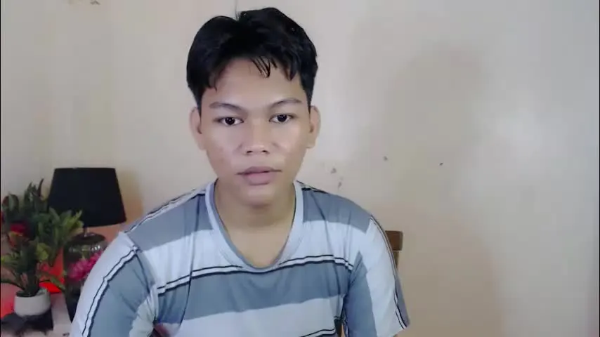 yourdreamboyxx — HENRY'S ROOM LET'S HAVE FUN #asian #smallcock #gay #18 #femboy [499 tokens remaining]