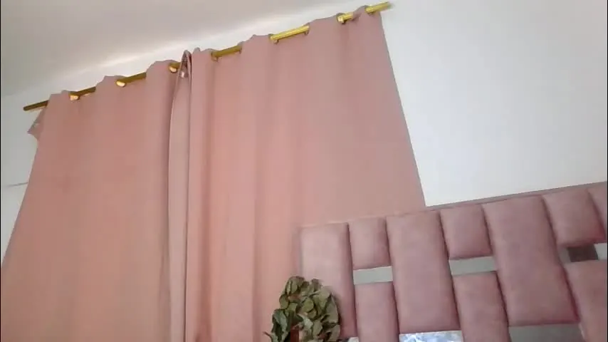 abby_moss_2 — Abby_moss_2's room #anal #bigboobs #bigass #latina #squirt