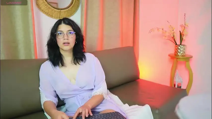 alexia_clark7 — GOAL: ✨🎀Take Off My Top and Rub My Nipples ✨ [31 tokens remaining] i'm ready to have fun, and u? Come here ♥ #feet #curvy #bigass #lovense #new