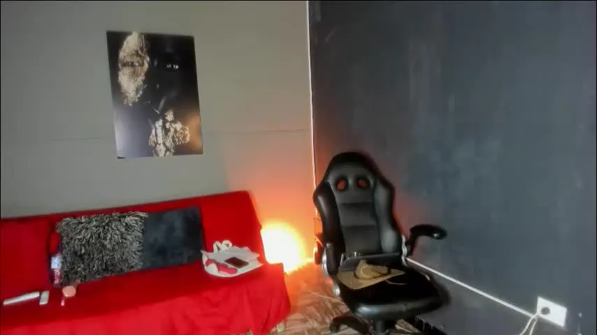 alicefit_212 — Goal: ❤️full_naked💃 #bigass #oil #smalltits #latina #muscle - Next Goal: ❤️suck dildo👙