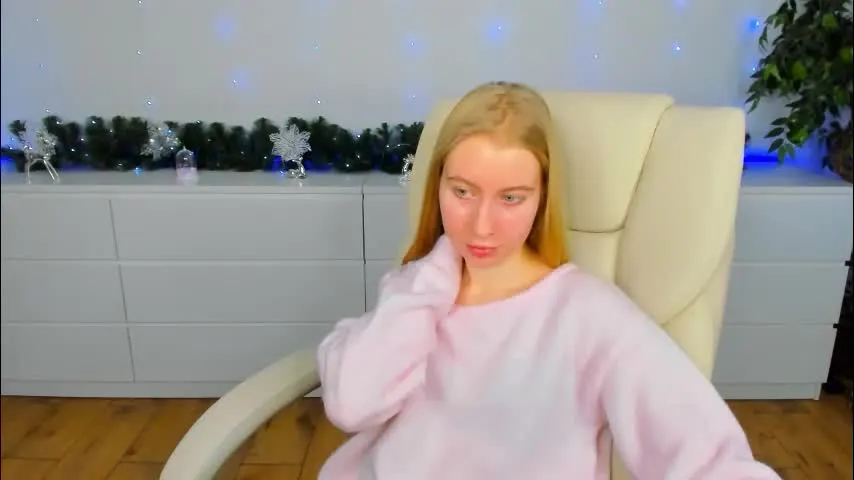 alina__blonde — Goal: ❤️Sexy Dance💃 #dance #dirtytalk #twerk #party #kinky - Next Goal: ❤️Show Panties👙