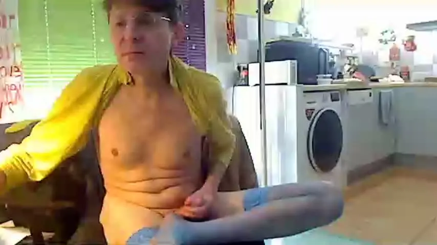 alix300 — You prefer Stokings Blue or Yellow