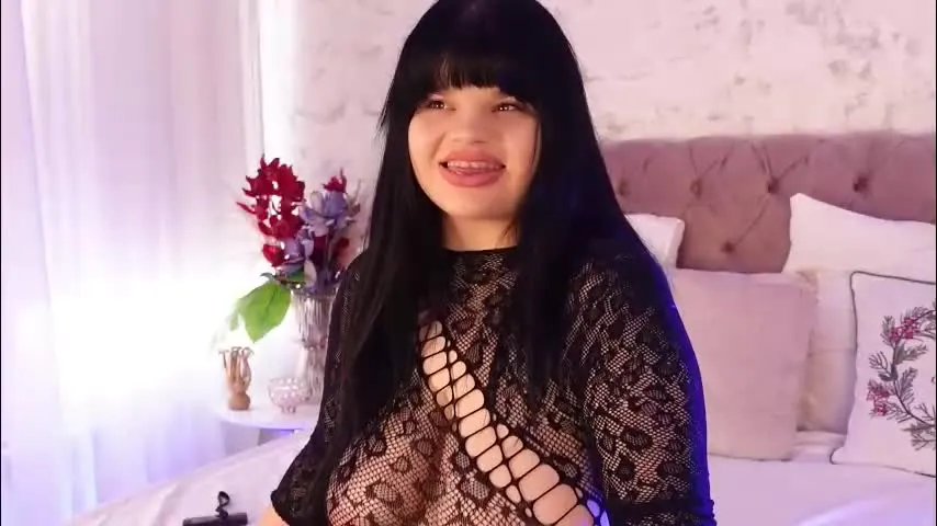 amberriso — GOAL: Topless time [55 tokens remaining] Welcome to my room! #bigass #brunette #bigboobs #lovense #pvt