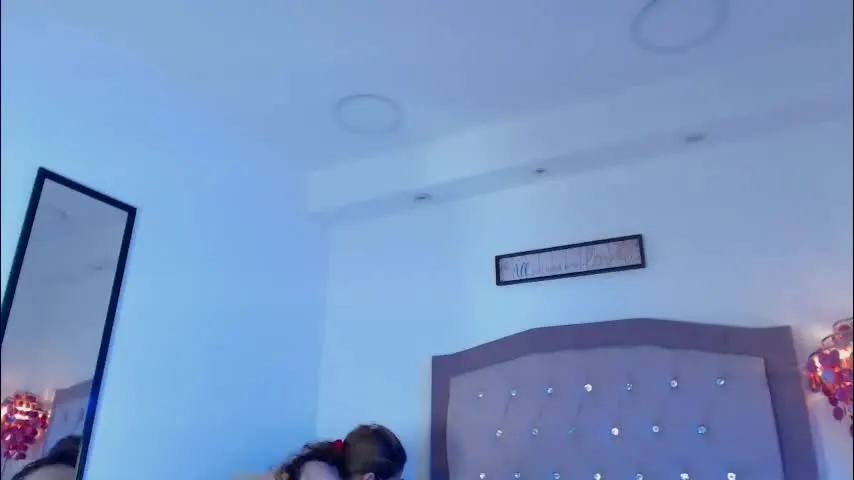 anaa_moon — feetjob💦😈 #pantyhose #anal #hairy #milf #bigboobs [187 tokens remaining]