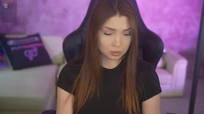 anabel054 — GOAL: naked ass and slap [177 tokens remaining] ) #lesbian #squirt #lovense #prvt #anal