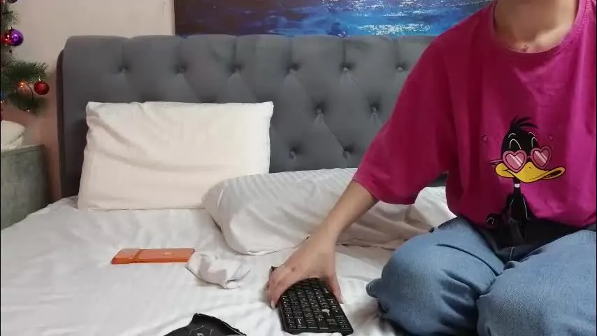 ange1ok — Lovense Lush on - Interactive Toy that vibrates with your Tips #lovense