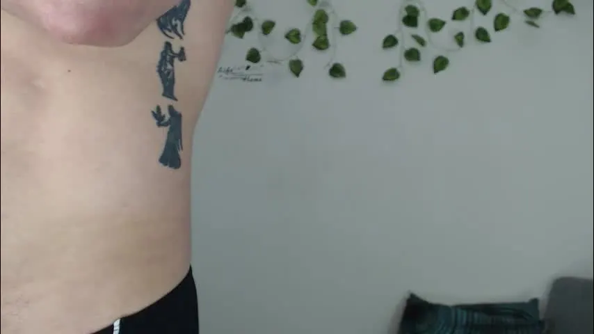 angel_curl — Cum Show!!! #lovense #muscle #bigdick [1300 tokens remaining]