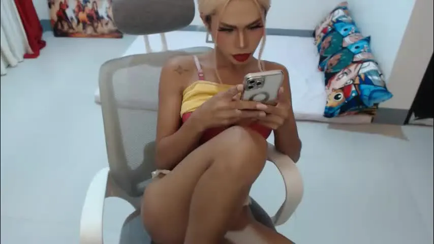 angelic_face_808 — BE MY WEEKEND HOBBY AND MY CUMLOVER #slimbody #natural #mistress #ebonyqueen #everythingtodowithsexshow