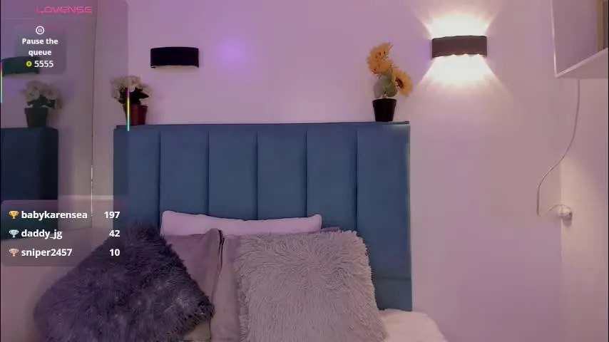 anniie_evans1 — GOAL: sexy dancing in toples [113 tokens remaining] 😈🌸I WANT FUN WHIT YOU MY LOVE😈🌸 #deepthroat #bigboobs #skinny #latina #party