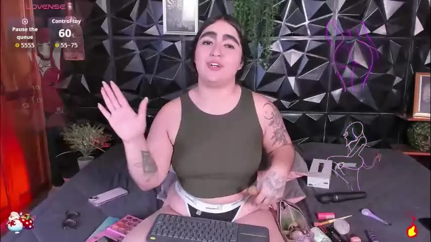 appril_foxx — Make me vibrate until I squirt 💦🔥 - Multi Goal: PLAY WITH NIPPLES [33 tokens left] #smalltits #curvy #hairy #tattoo #daddysgirl