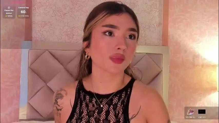 ariana_villada — GOAL: Erotic and sensual dance Sexy young tattooed latina blond wanna have fun and be wet #bigass #skinny #puffynipples #blonde #18