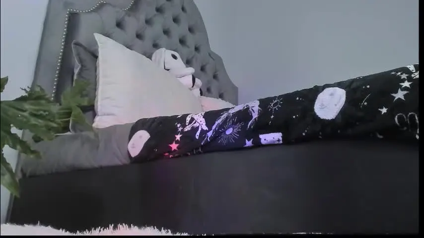 atena_hill — Im ready to play with my bigass