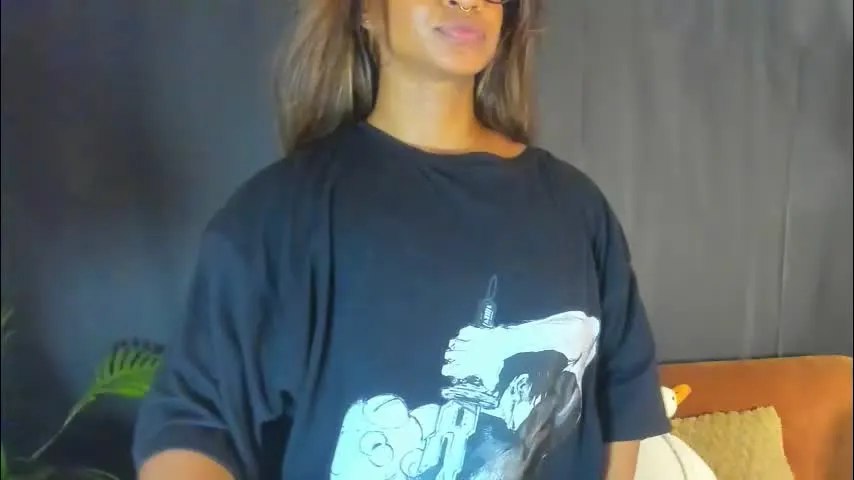 audry_montero1 — a sexy latina 🙂‍↕️🥰 #muscle #ebony #pantyhose #feet