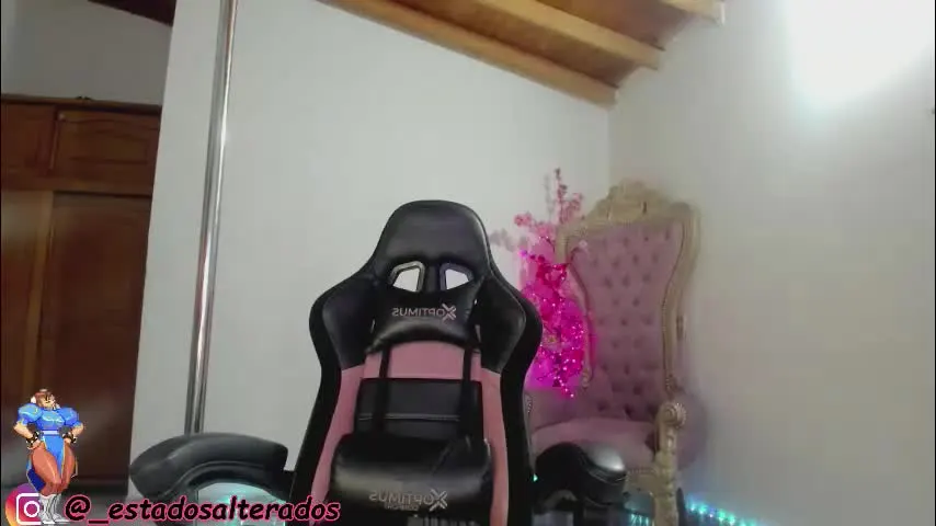 aurabonett — #latina #mistress #heels #tease #pantyhose [332 tokens remaining]