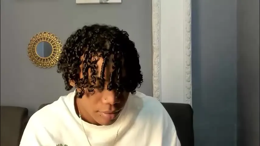 axel_silva3 — HELLO GUYS, WELCOME TO MY KINGDOM SHOW ¡CUM! #bbc #ebony #muscle #feet #findom [1451 tokens remaining]