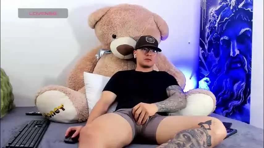 boyc02_ — Lovense: Interactive Toy that vibrates with your Tips #lovense #bbc #tattoo #master #pvt #bigdick #bigcum #muscle #latino