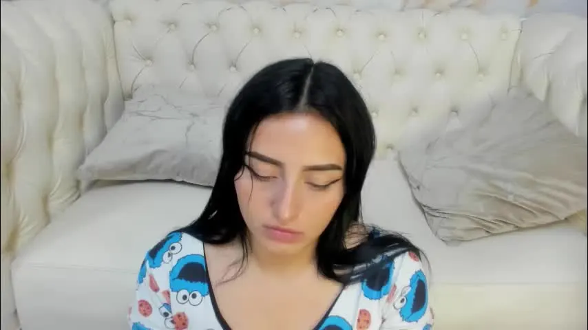 camilahunter__ — GOAL: Fingers in my throat🔥 [14 tokens remaining] Welcome to my room! #ahegao #tease #deepthroat #teen #latina