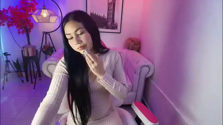 carolina_cherry — Ticket Show: SQUIRT (8 tokens)