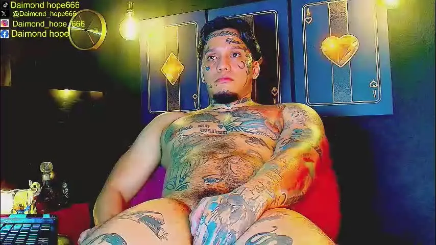 daimond_hope666 — You want to see my great cock gives milk*-* [1000 tokens remaining]