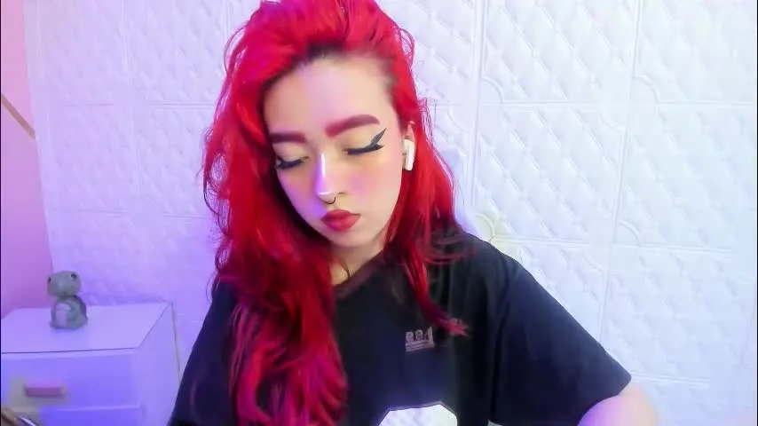 dakkotta_ — 🤤flash boobs🤤 [60 tokens left] 🫣come and play with me🫣 #latina #new #saliva #smalltits #redhead