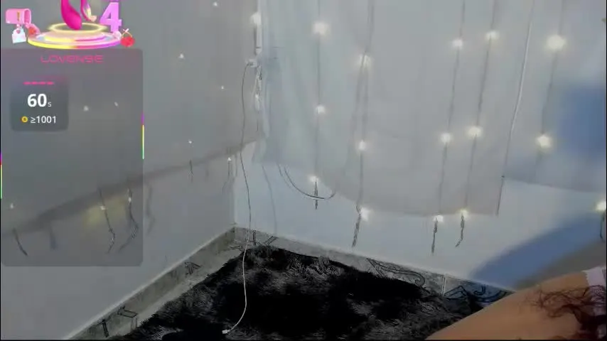 dakota_m01 — GOAL: striptease...oil on body [390 tokens remaining] Welcome to my room! #fuckmachine #Ebony #Latin #tattoo #new