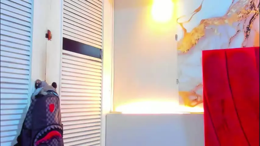 danii_scot — GOAL: oil+dance [174 tokens remaining] welcome to the hell or heaven depends of you #bigcock #cum #master #young #muscle