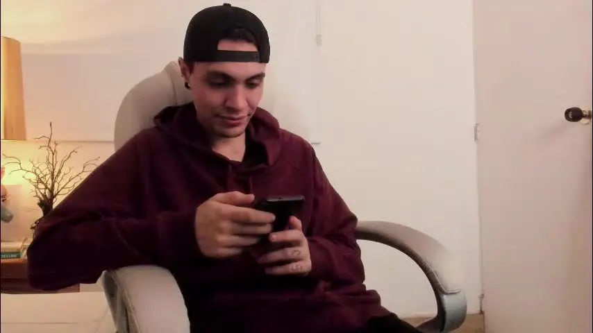 dark_sun333 — 💧Big cumshot!!¯\_( ͡° ͜ʖ ͡°)_/¯💧 [333 tokens remaining] #bigcock #showcum #bwc #latino #femboy