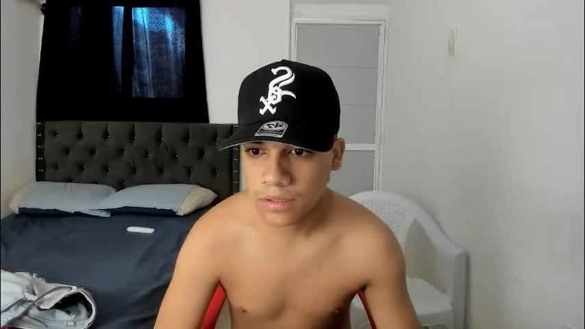 dick_master17 — #master #new #bigcock #findom #ATM #smoke [1999 tokens remaining]