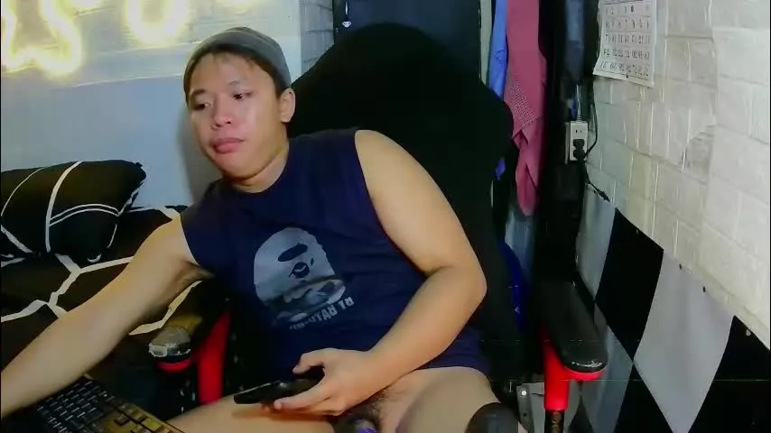 edrianburca052 — BE KIND TO ME!! MAKE ME YOURS AND LETS MEET!!! #asian #18 #ass #twink #chubby