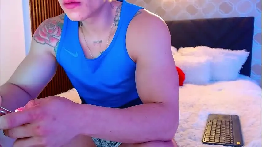 elian_craiggggg — ❤CUMM SHOT EXPLO ❤🤴🍆😈 ..... Thanks to all Tippers #bigcock #uncut #daddy #cum #lovense [1999 tokens remaining]