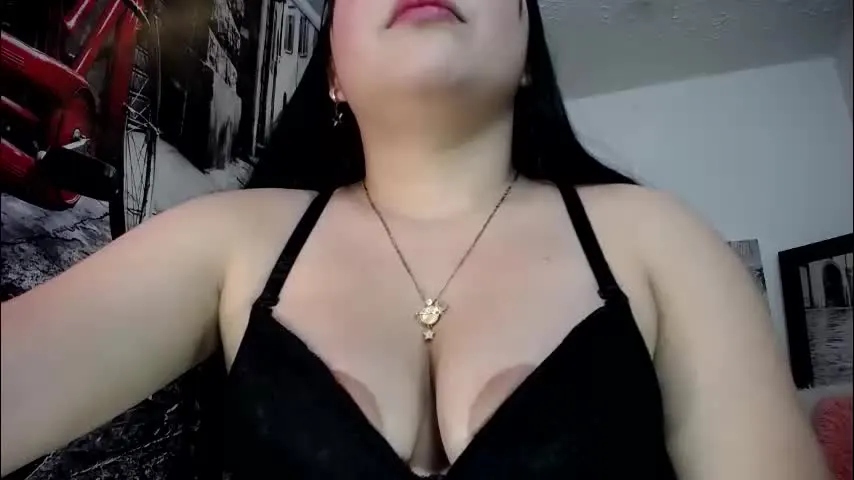 elinaax — GOAL: boob milk spray 💦👄 [66 tokens remaining] Welcome to my room! #indian #petite #18 #bigass #daddysgirl