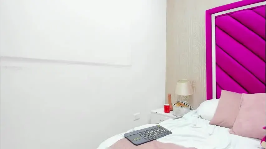 emma_cook_ — Emma_cook_'s room #18 #squirt #lovense #smalltits #shy