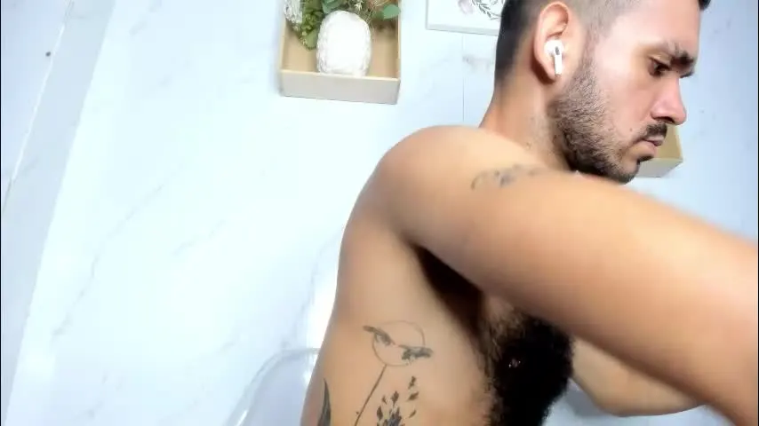 ethangrey_ — play and big cum show !! #gay #bigdick #bigass #hairy #lovense [747 tokens remaining]