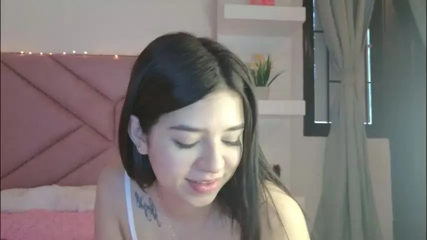 eva_sin18 — GOAL: show orgasmo and squirt [410 tokens remaining] Hi Welcome to my space, where sweetness meets passion #new #teen #pantyhose #18 #squirt