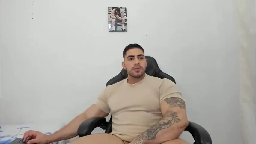 frank_foxx1 — #muscle #flex #cum #cock #ass