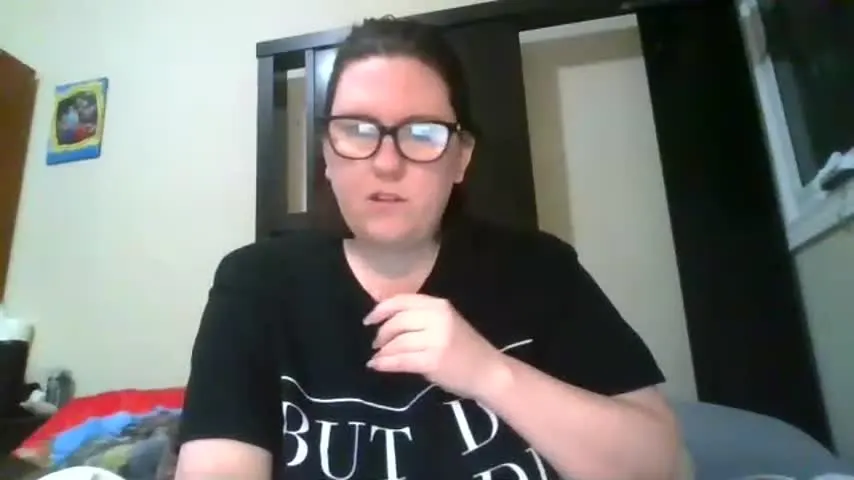 fuzzypeaches87 — play with toy reach 555 tokens for goal