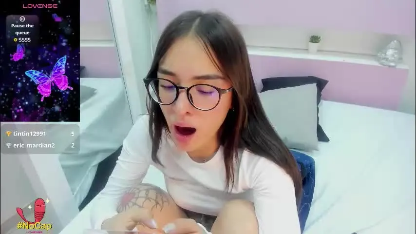 gara_himari — GOAL: Show ass hole💘 [0 tokens remaining] I have sweet surprises that I only show to those who enter… #18 #smoke #smalltits #fetish #glasses