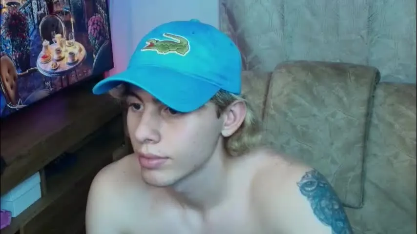 gemdominus — HUGE SMALL PENIS HAHAHA #latino #twink #bigcock #new #pvtopen [1672 tokens remaining]